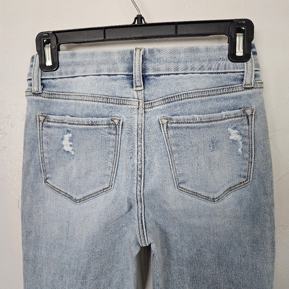 Flying Monkey NWOT Youth Girls 8 Light Wash Denim Flare Jeans Distressed Boho - Picture 6 of 6